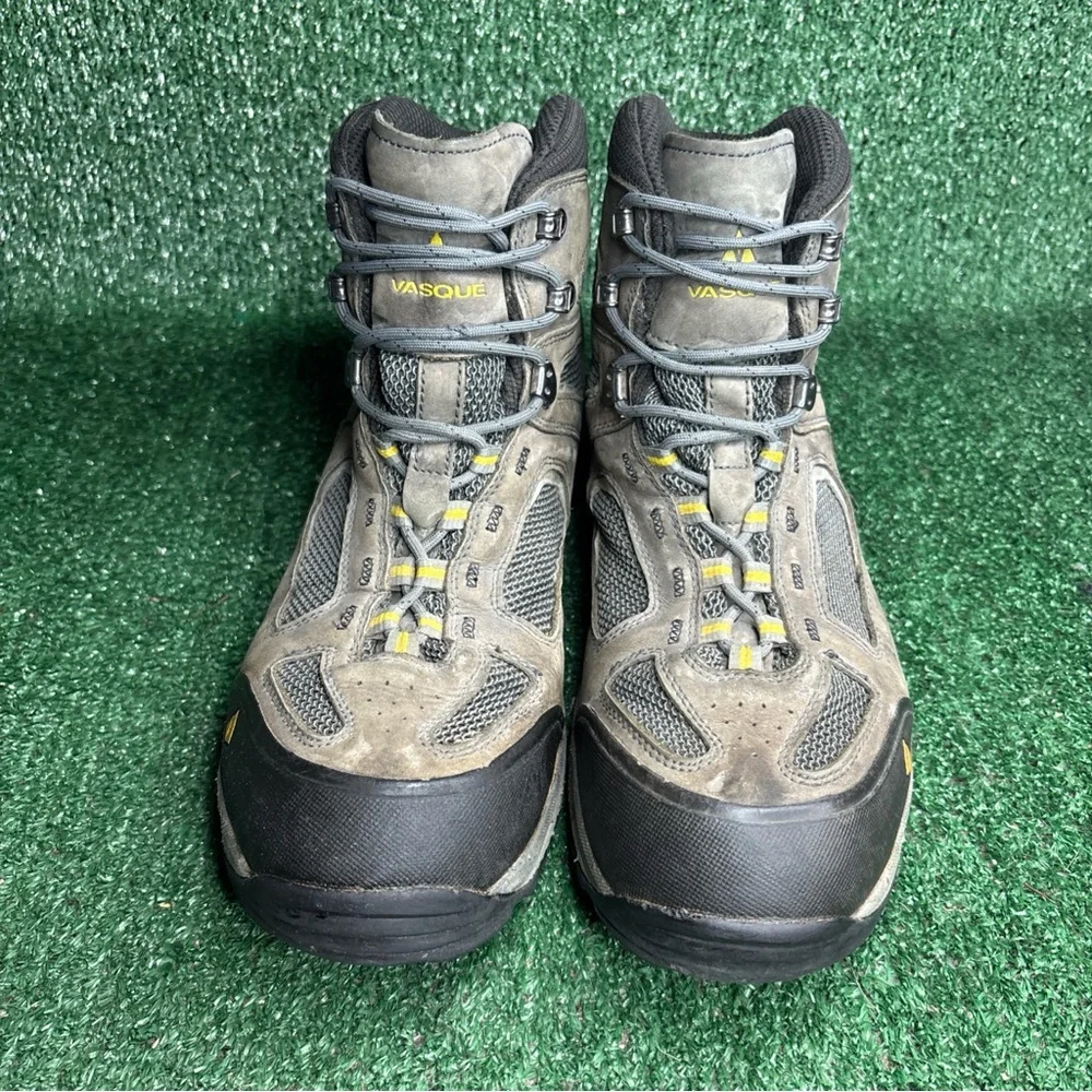 Vasque Hiking Boots Mens Size 13 Gore-Tex Waterproof Vibram‎ Mid Top 7480